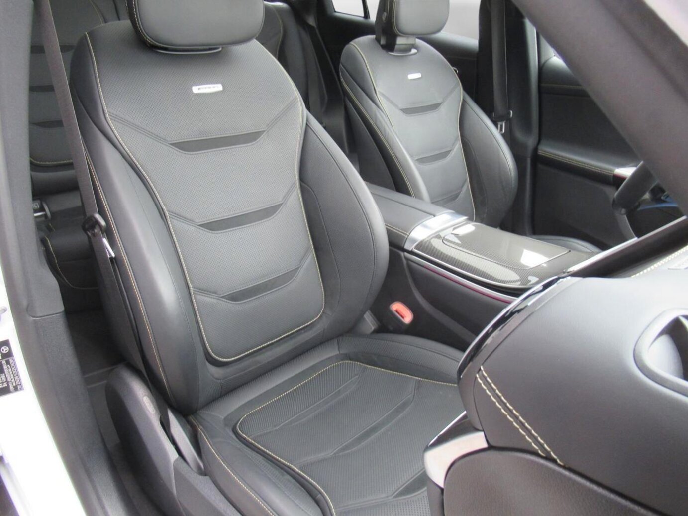 Mercedes-Benz AMG GLC 63 S E PERF.