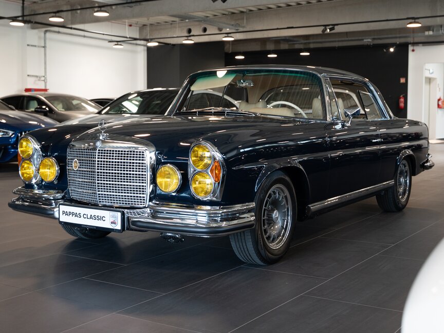 Mercedes-Benz 280 SE