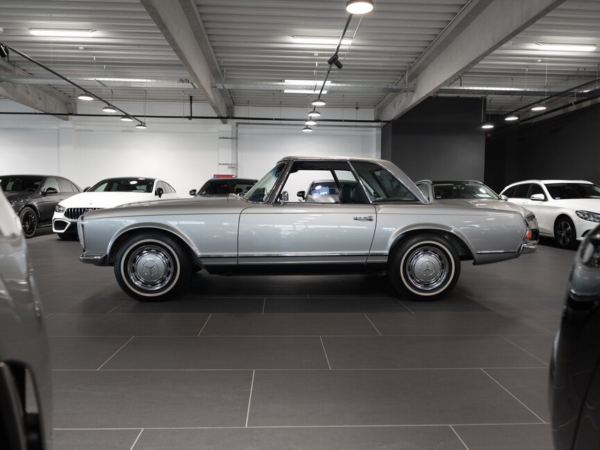 Mercedes-Benz 280 SL (W113)