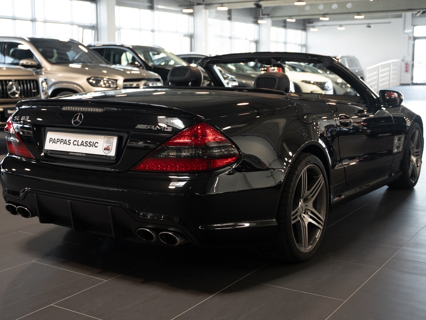 Mercedes-Benz SL63 AMG Roadster
