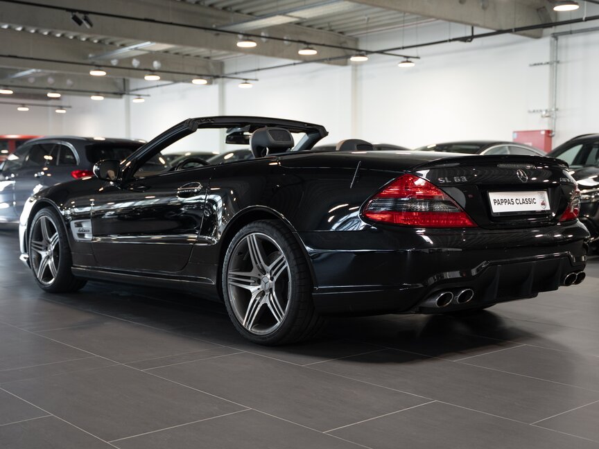 Mercedes-Benz SL63 AMG Roadster