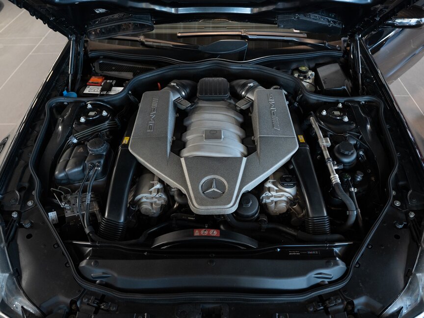 Mercedes-Benz SL63 AMG Roadster