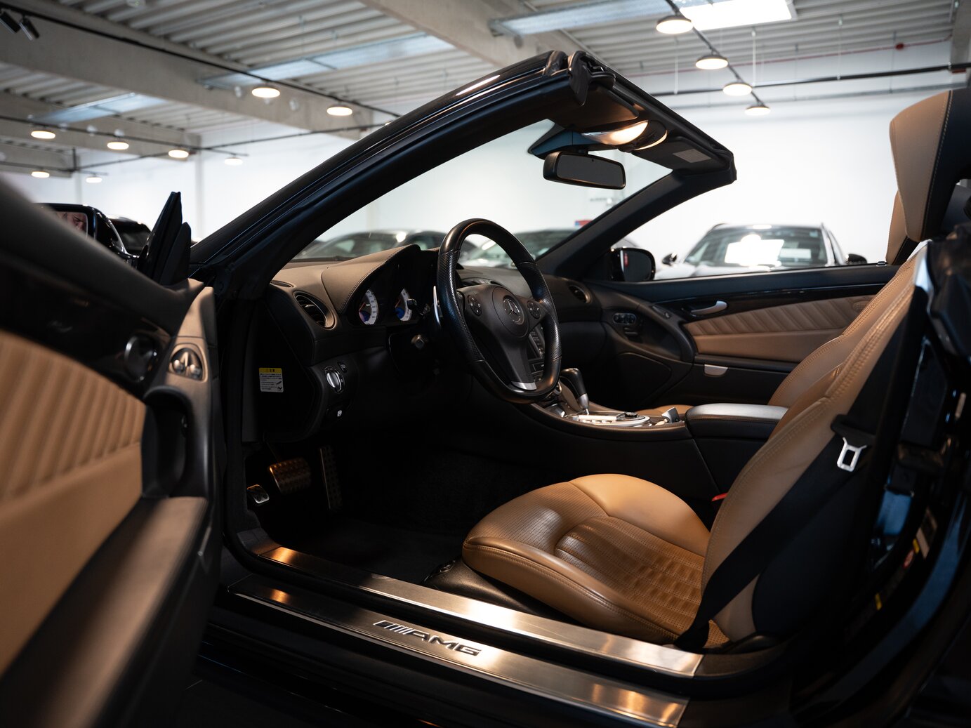 Mercedes-Benz SL63 AMG Roadster