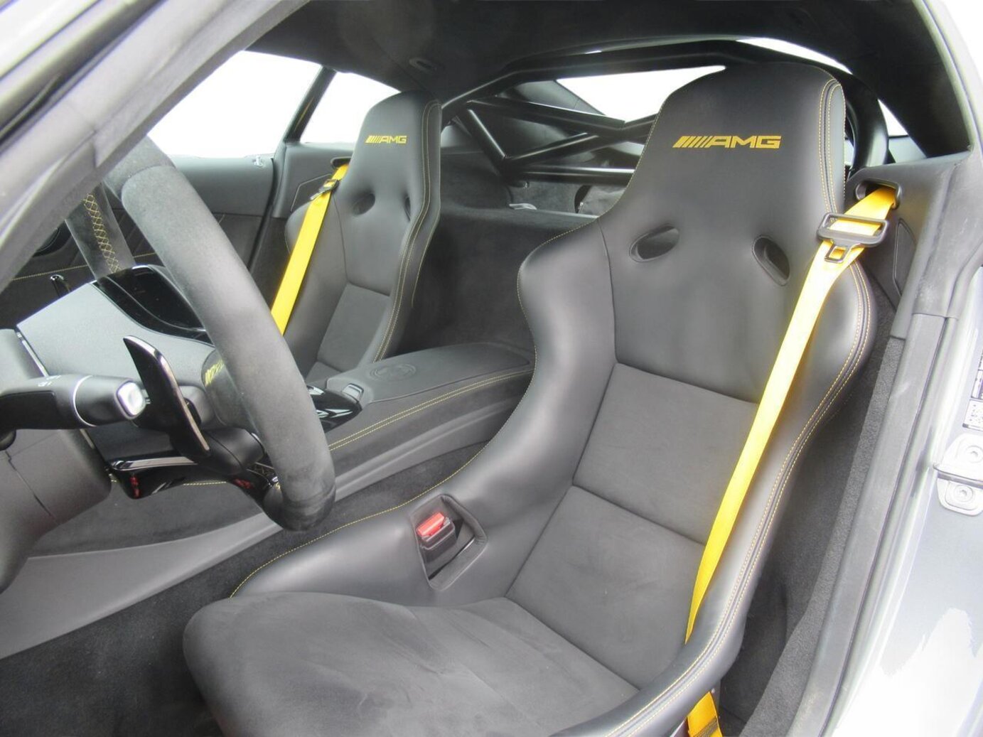 Mercedes-Benz AMG GT R Coupé