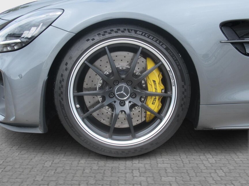 Mercedes-Benz AMG GT R Coupé
