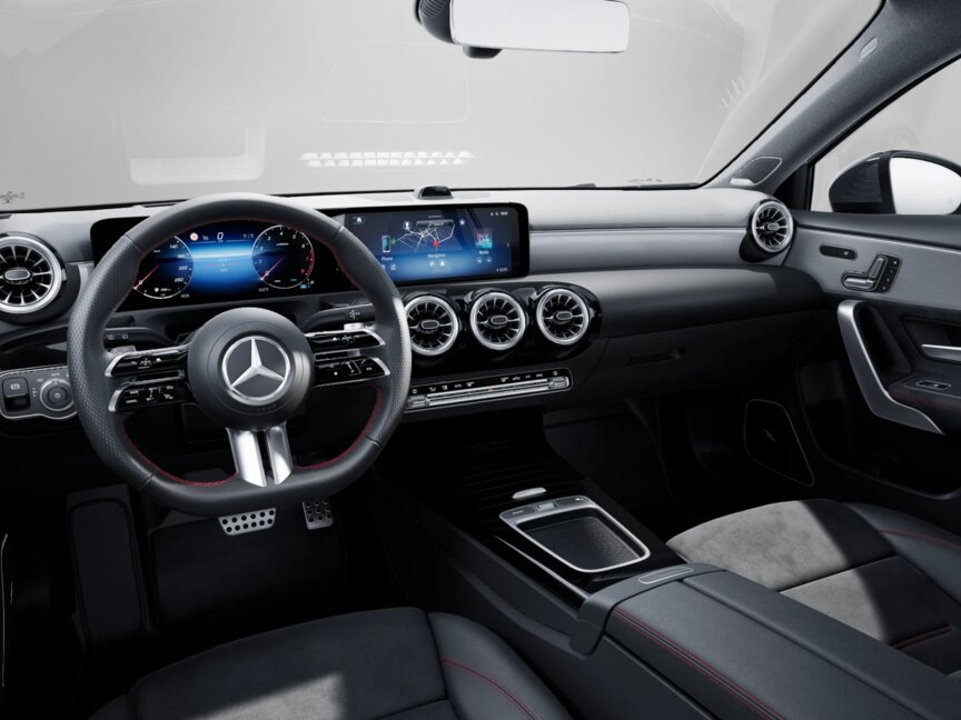 Mercedes-Benz A 220 4MATIC