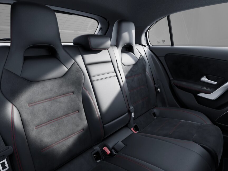 Mercedes-Benz A 220 4MATIC