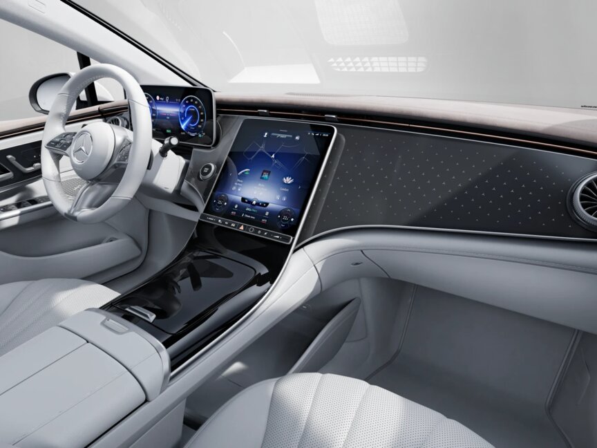 Mercedes-Benz EQE 300