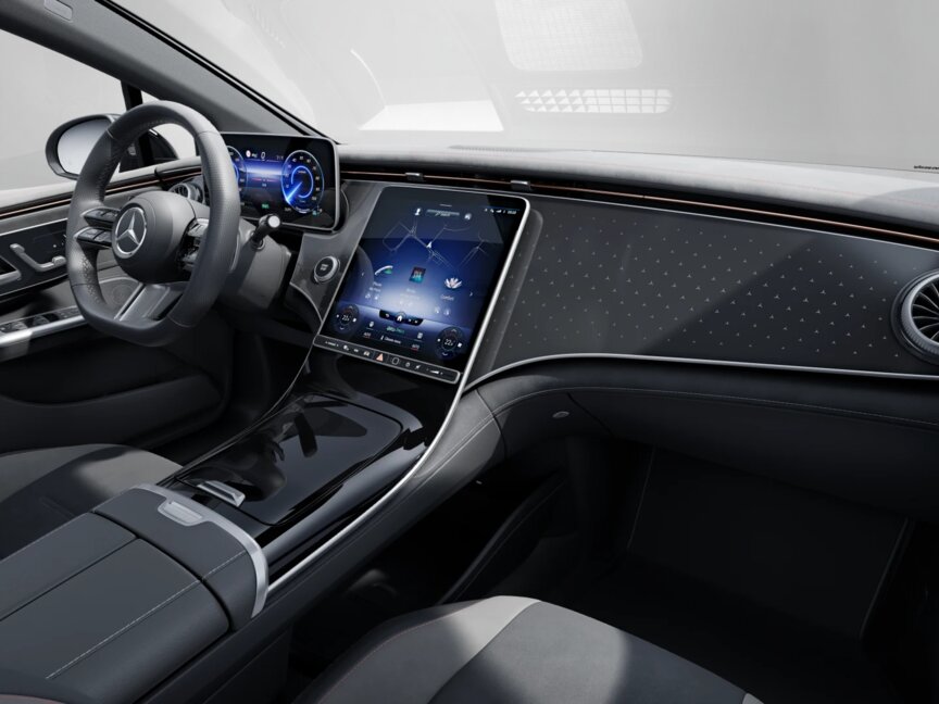 Mercedes-Benz EQE 300