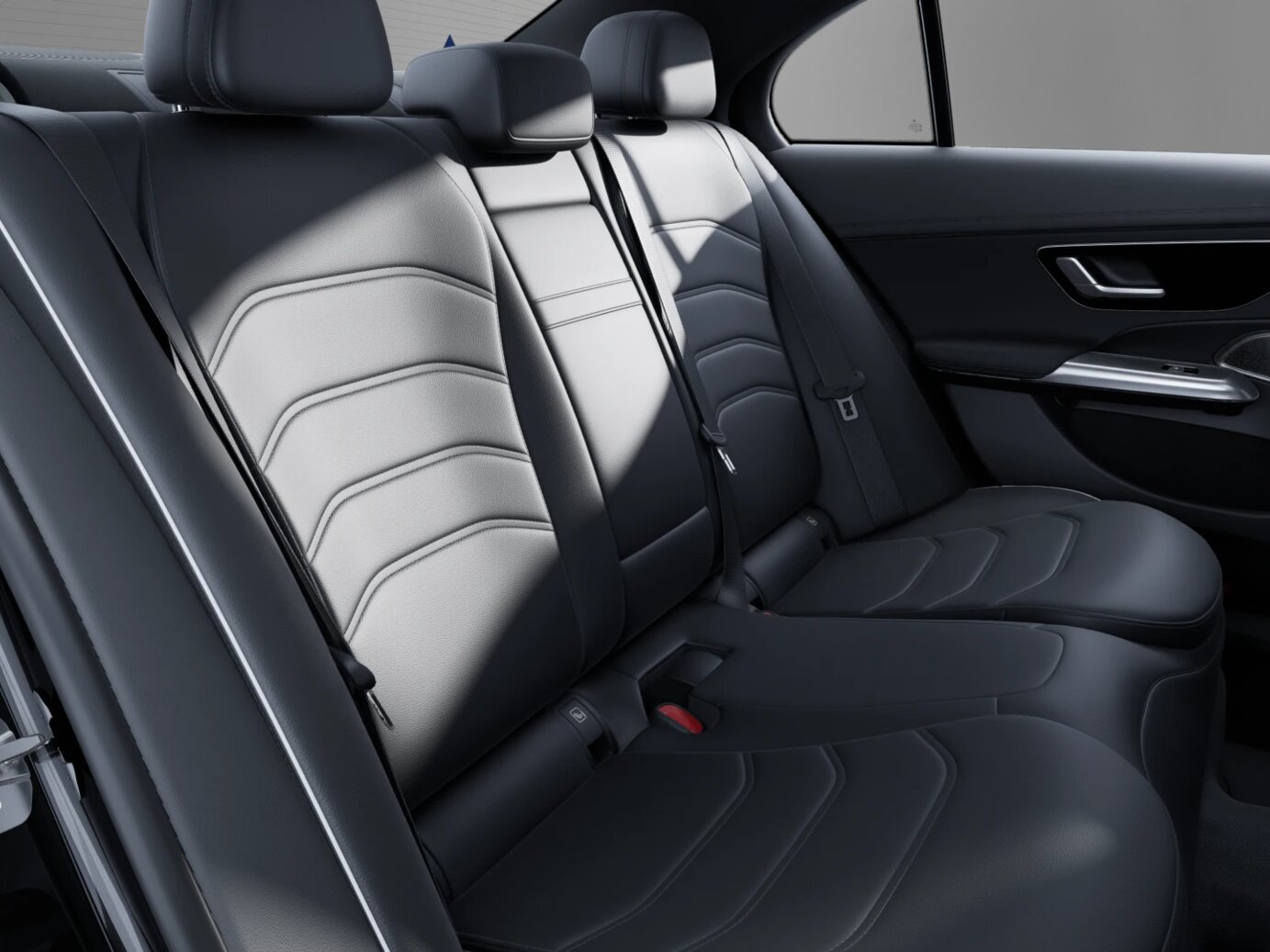 Mercedes-Benz E 300 de 4MATIC Limousine mit EQ Hybrid Technologie