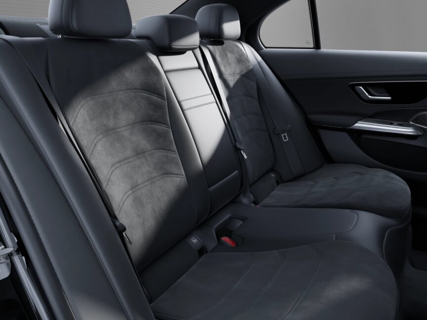 Mercedes-Benz E 200 4MATIC Limousine