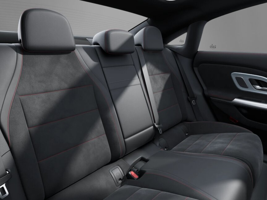 Mercedes-Benz CLA 220 4MATIC