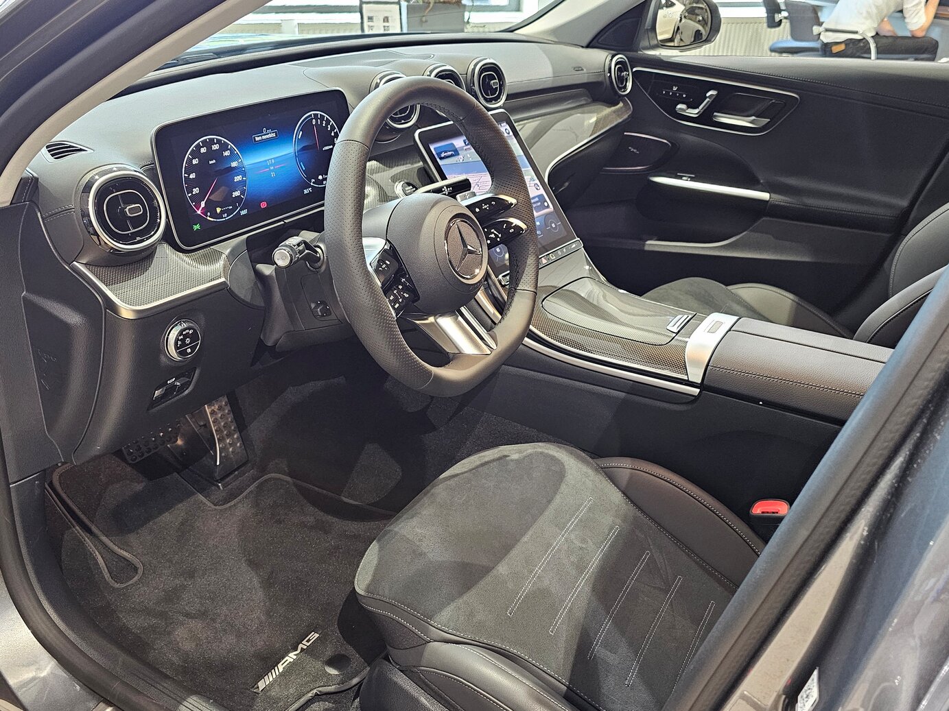 Mercedes-Benz C 300 e 4MATIC