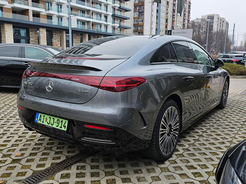 Mercedes-Benz EQE 350 4MATIC