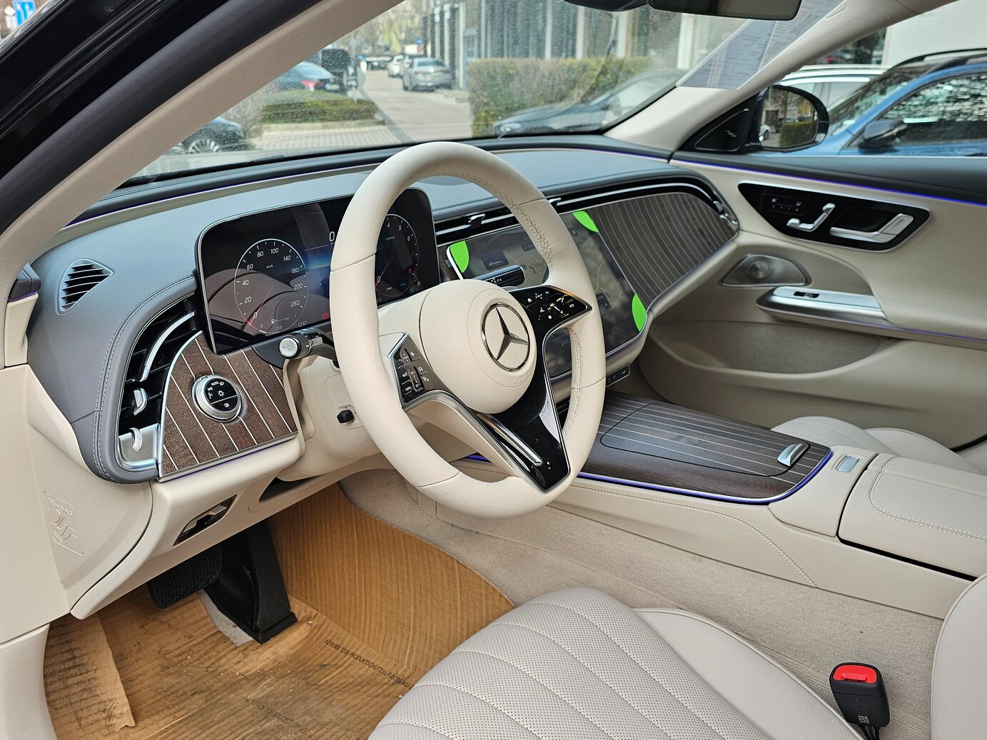 Mercedes-Benz E 200 4MATIC Limousine