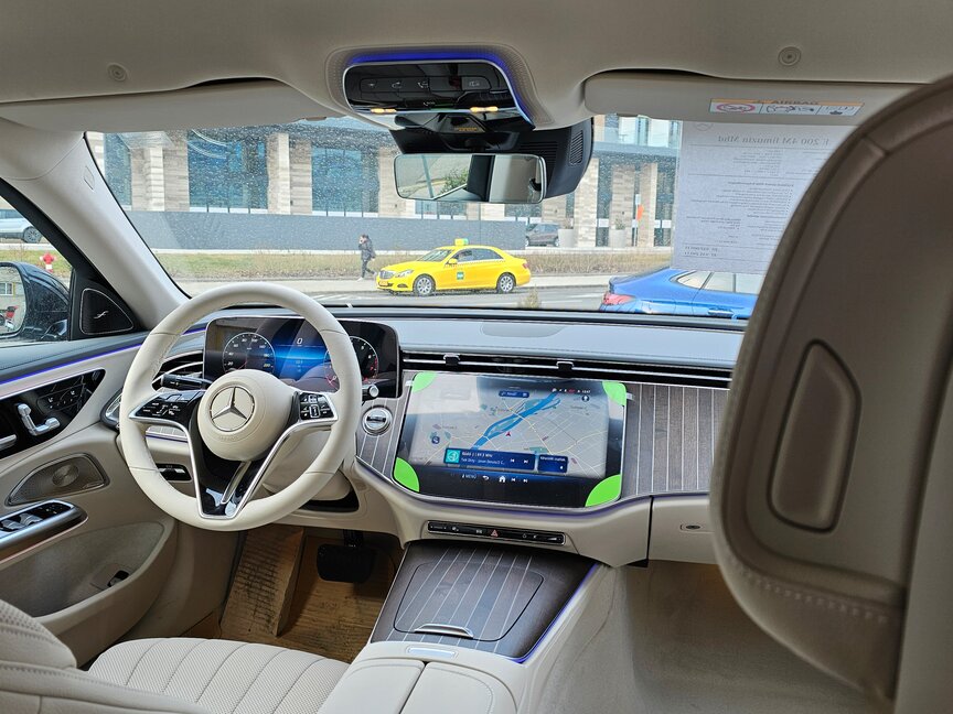 Mercedes-Benz E 200 4MATIC Limousine