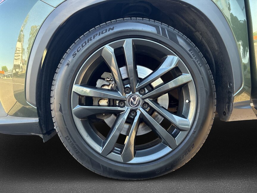 Lexus NX 450H
