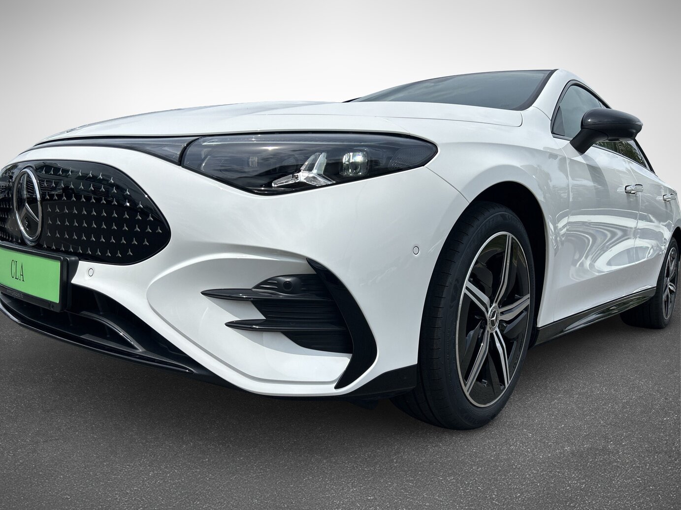 Mercedes-Benz CLA 250+ mit EQ Technologie