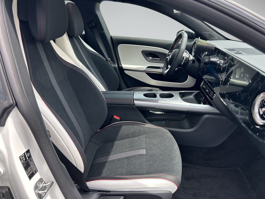 Mercedes-Benz CLA 250+ mit EQ Technologie