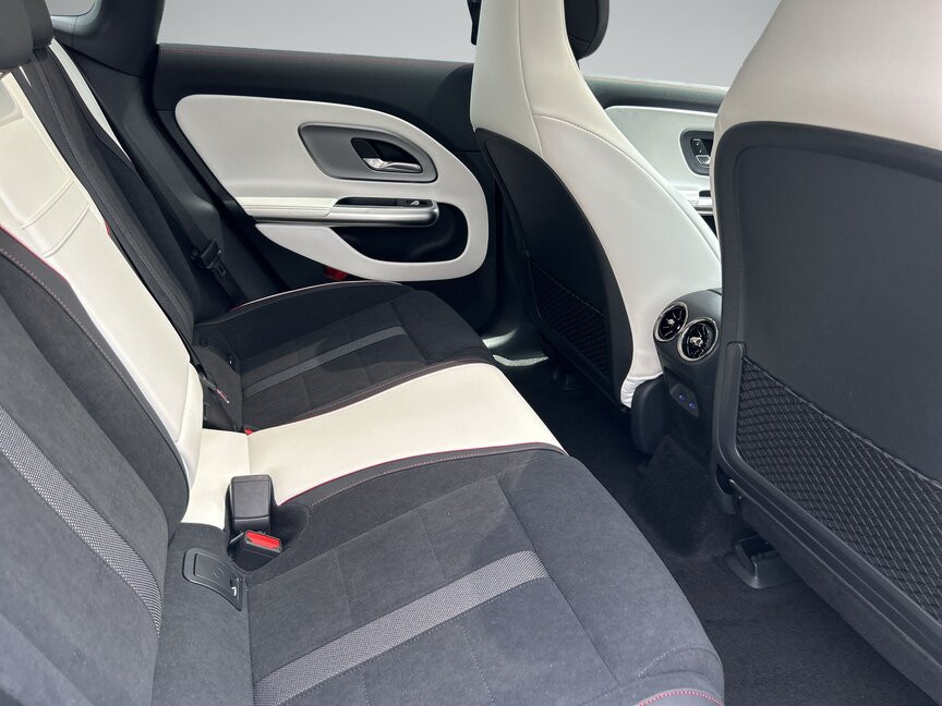 Mercedes-Benz CLA 250+ mit EQ Technologie