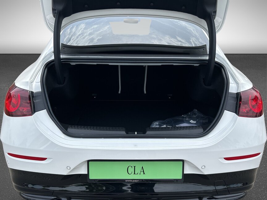Mercedes-Benz CLA 250+ mit EQ Technologie