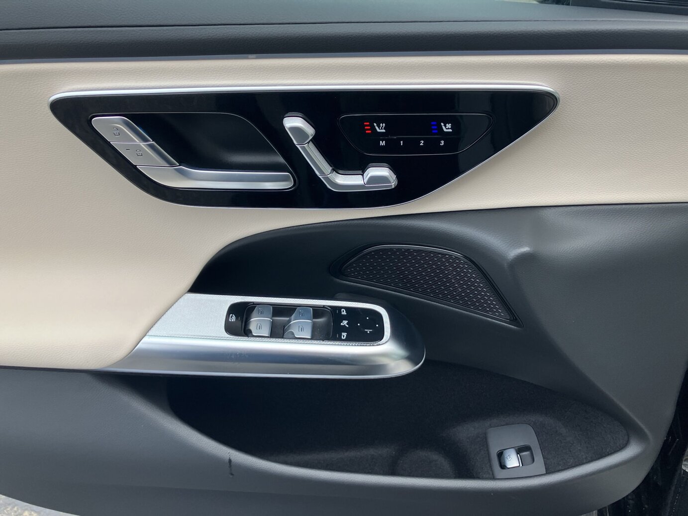 Mercedes-Benz E 220 d 4MATIC Limousine