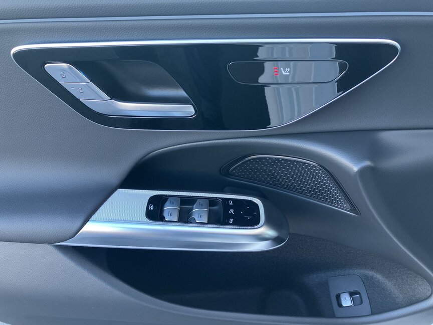 Mercedes-Benz E 220 d 4MATIC Limousine