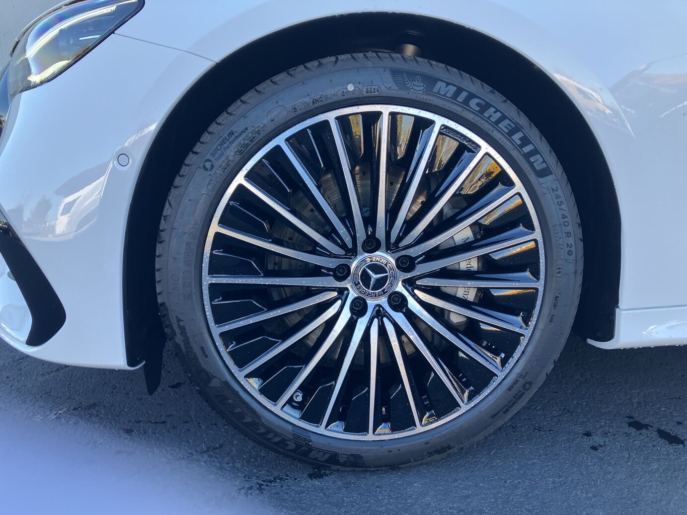 Mercedes-Benz E 220 d 4MATIC Limousine