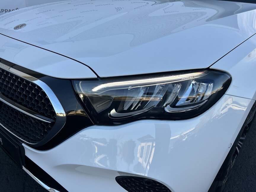 Mercedes-Benz E 200 4MATIC Limousine