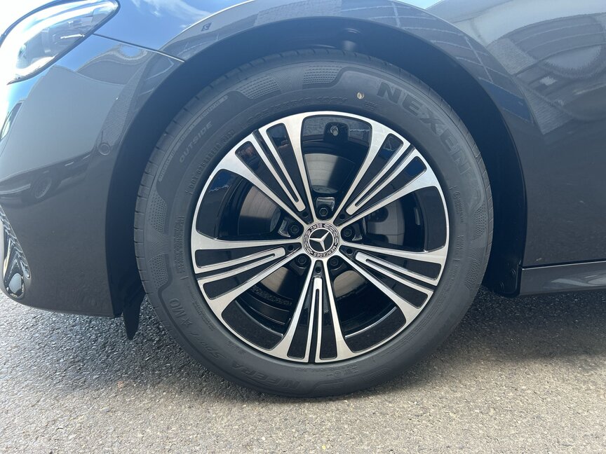 Mercedes-Benz E 220 d 4MATIC T-Modell