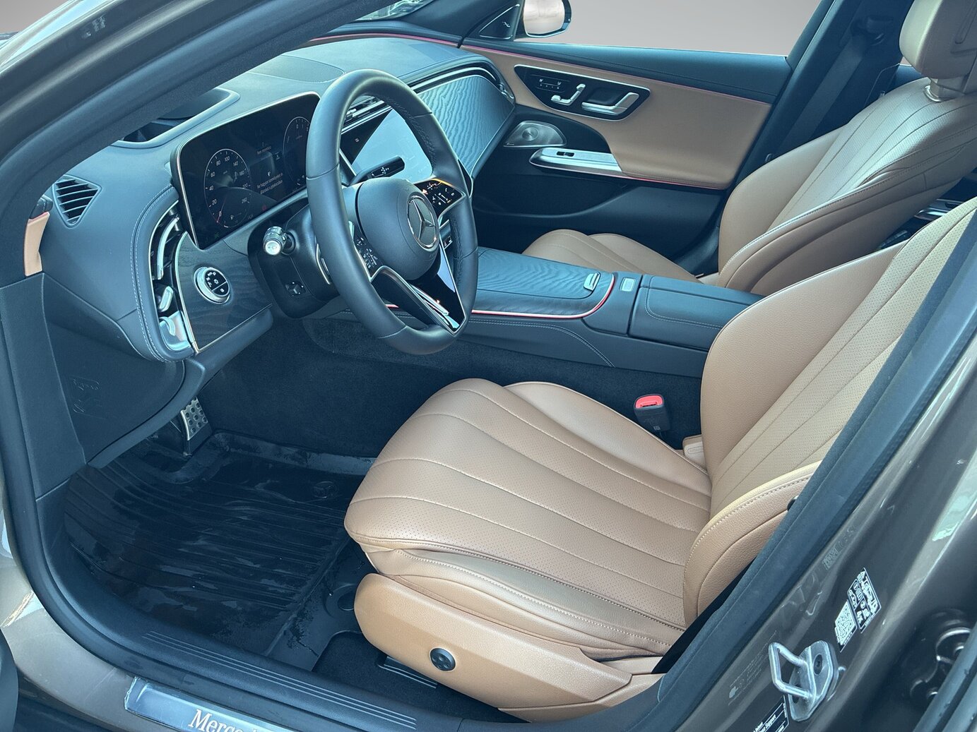 Mercedes-Benz E 300 de 4MATIC T-Modell All-Terrain mit EQ Hybrid Technologie