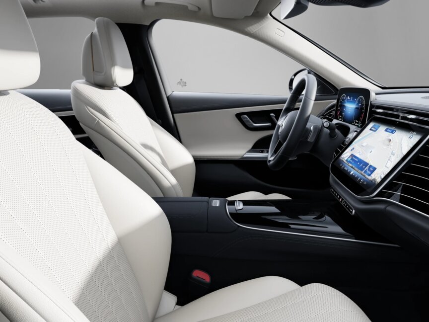 Mercedes-Benz E 300 de 4MATIC T-Modell All-Terrain mit EQ Hybrid Technologie