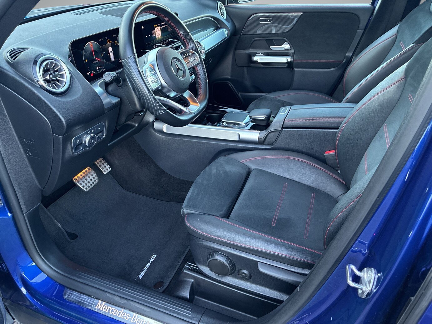 Mercedes-Benz GLB 200