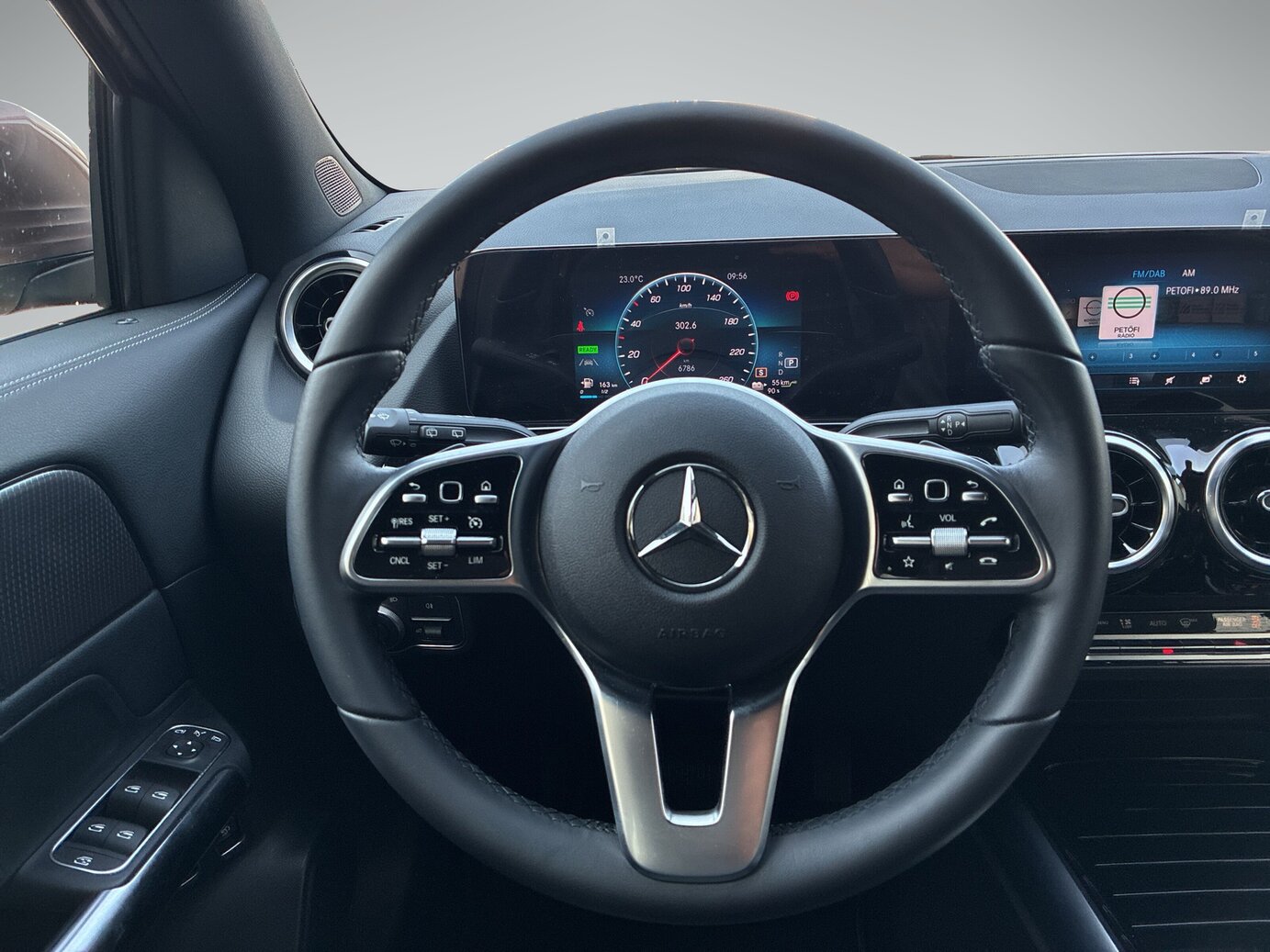 Mercedes-Benz GLA 250 e