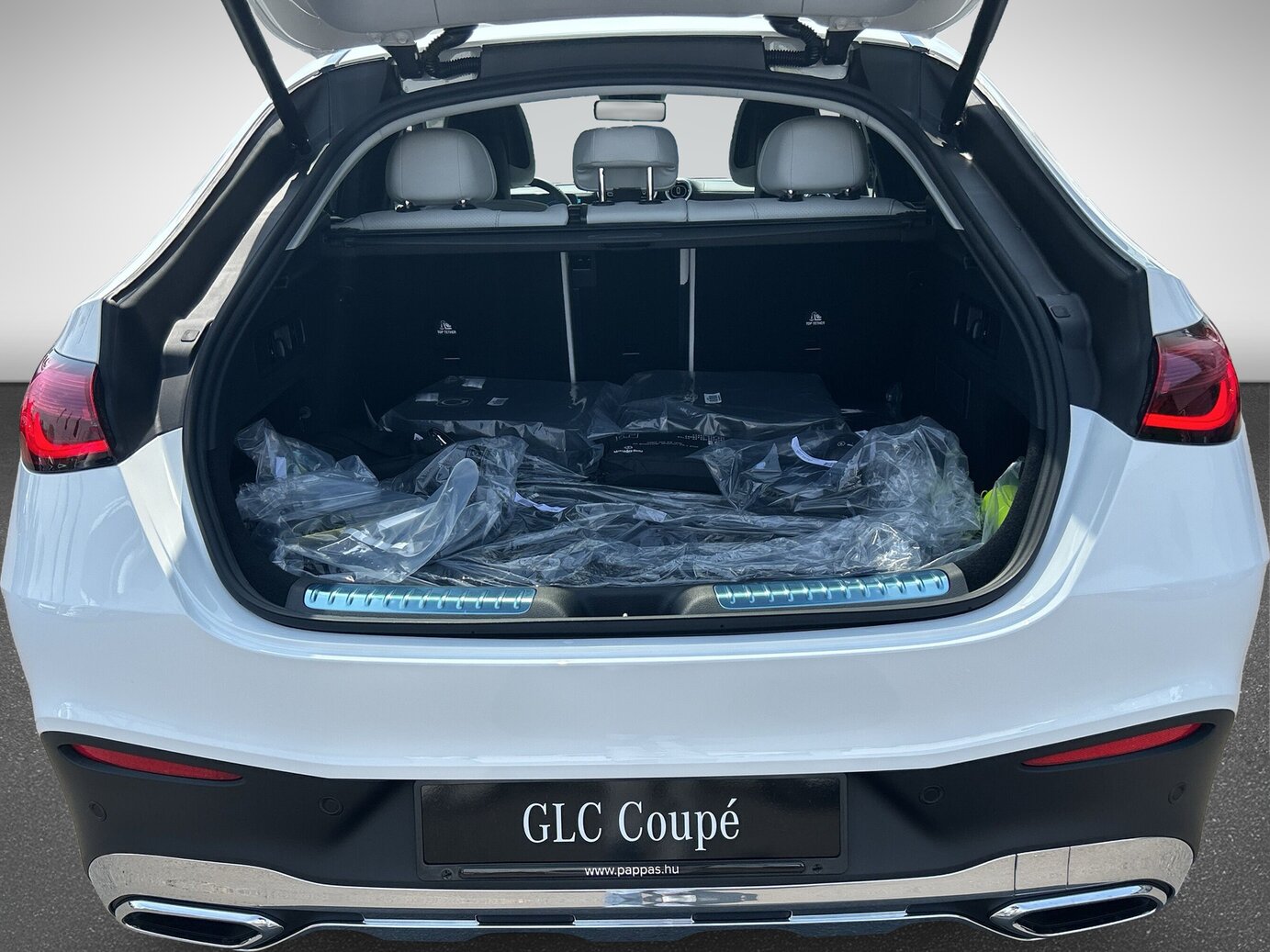Mercedes-Benz GLC 300 de 4MATIC Coupé mit EQ Hybrid Technologie