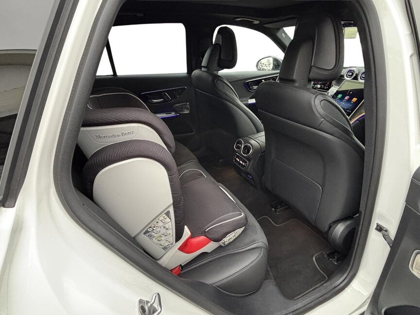 Mercedes-Benz GLC 300 de 4MATIC mit EQ Hybrid Technologie