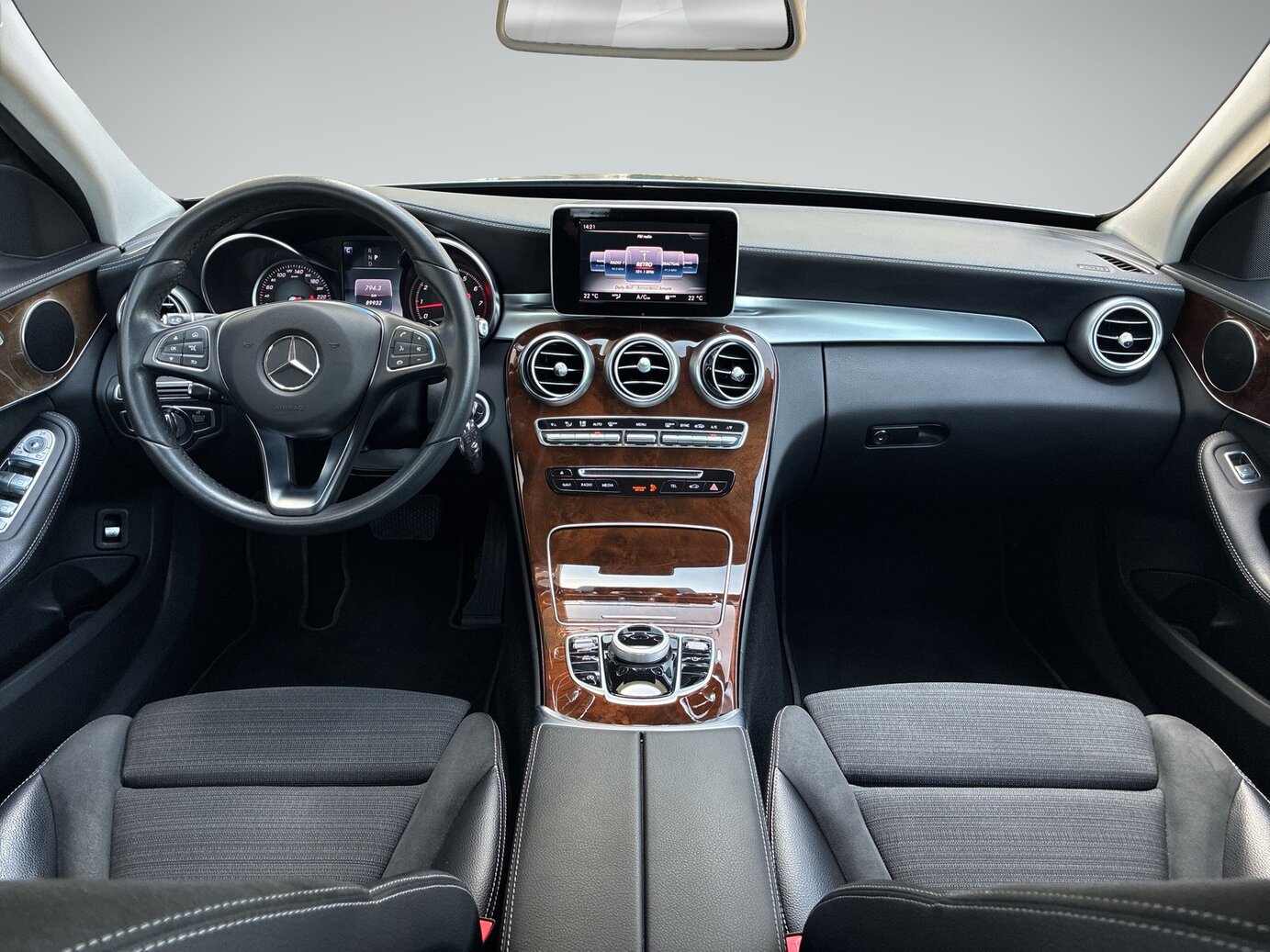 Mercedes-Benz C 180