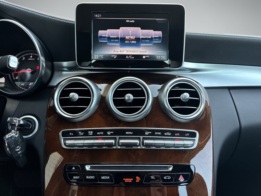Mercedes-Benz C 180