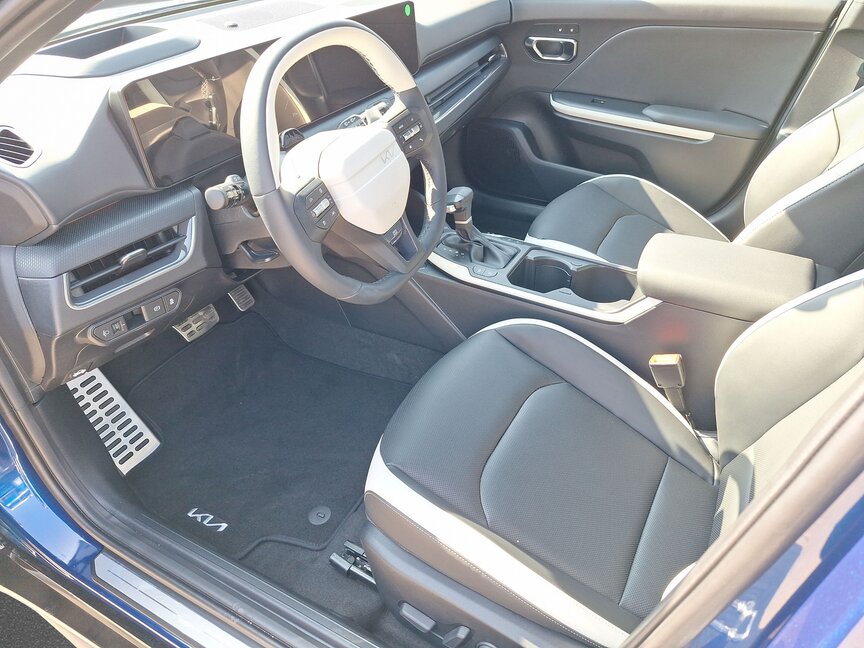 Kia K4 150T/AT