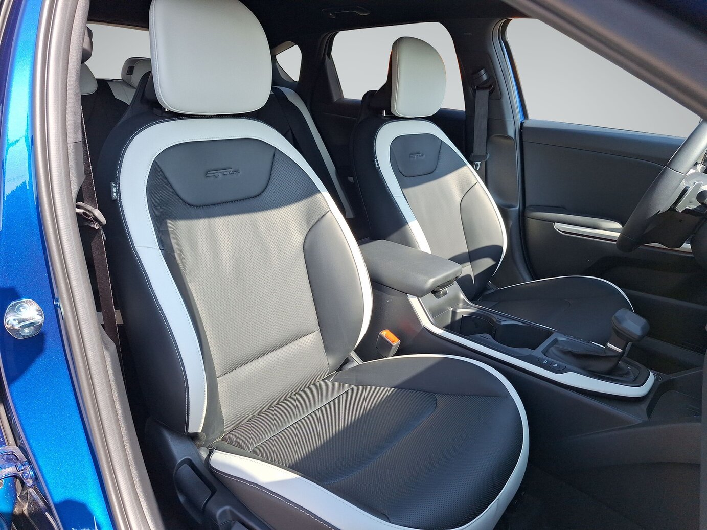 Kia K4 150T/AT