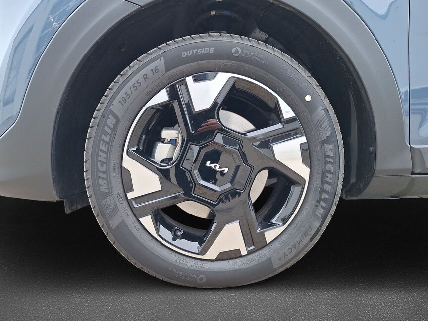 Kia STONIC 100T/MT