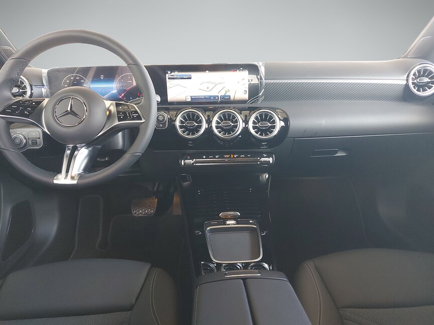 Mercedes-Benz A 200 d