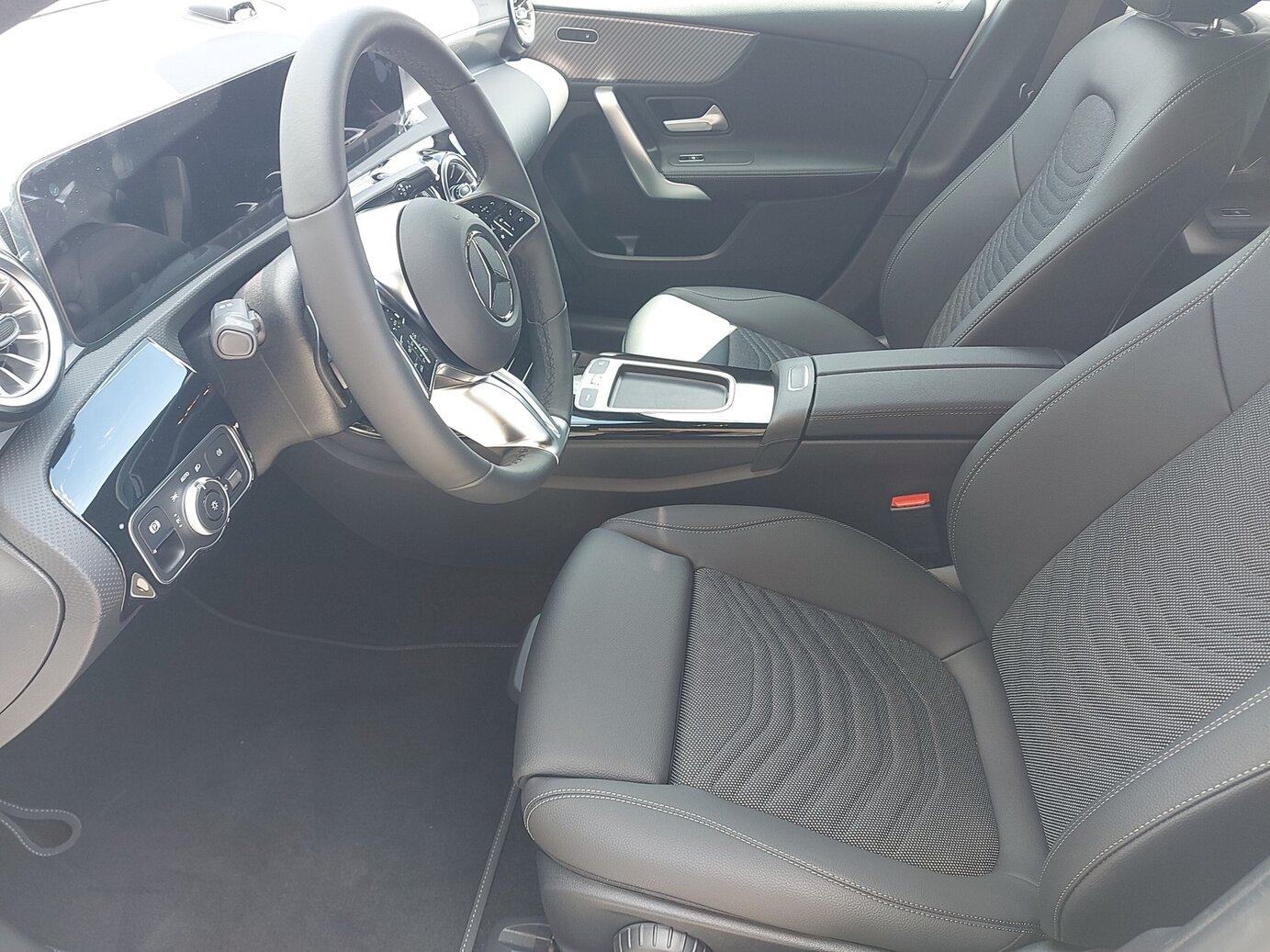 Mercedes-Benz A 200 d