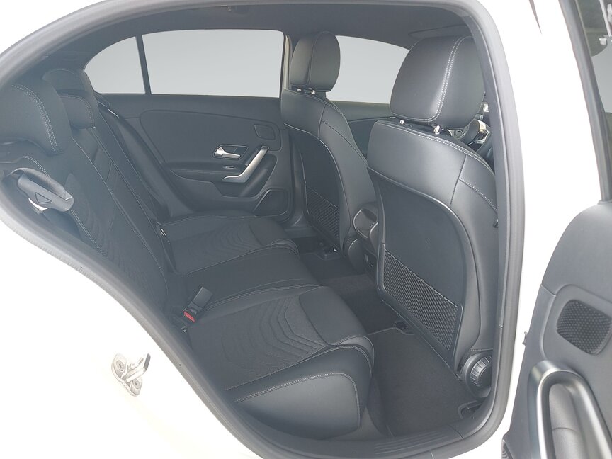 Mercedes-Benz A 200 d