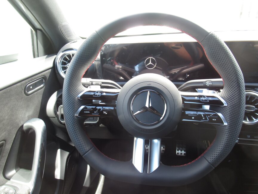 Mercedes-Benz A 180 Kompaktlimousine