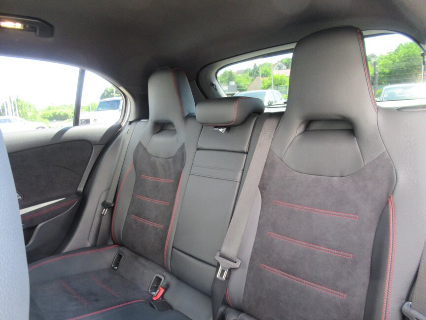 Mercedes-Benz A 180 Kompaktlimousine