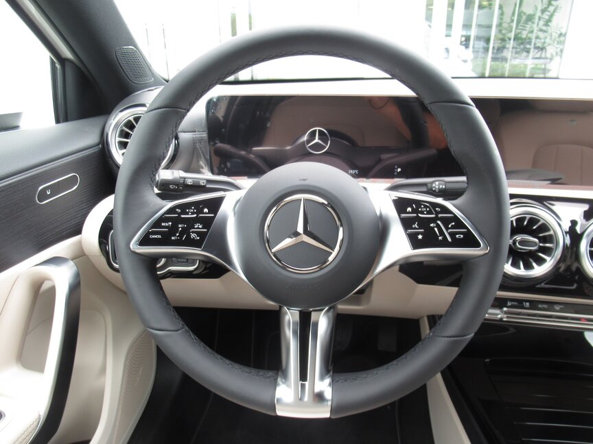 Mercedes-Benz A 200 Kompaktlimousine