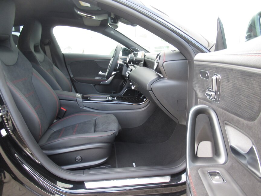 Mercedes-Benz CLA 200 d Coupé