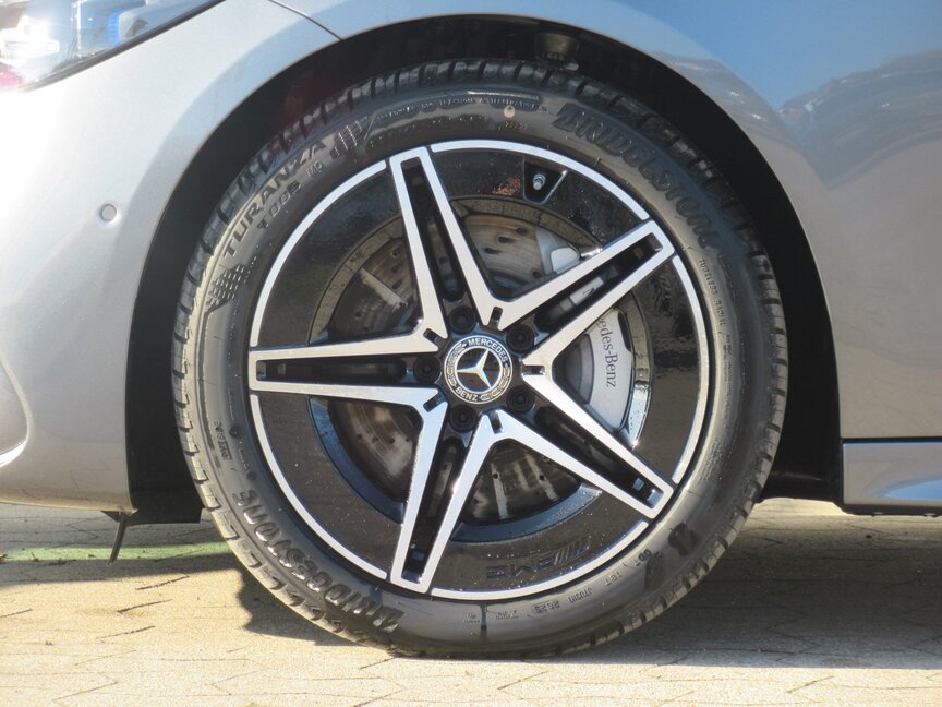 Mercedes-Benz C 220 d 4MATIC