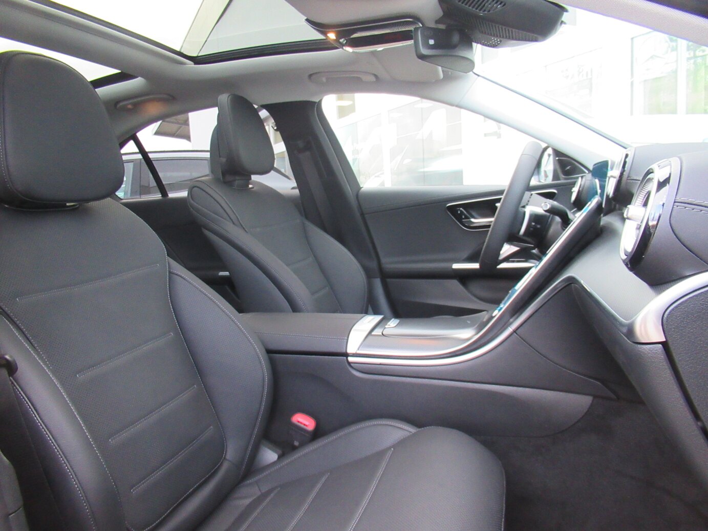 Mercedes-Benz C 300 e 4MATIC